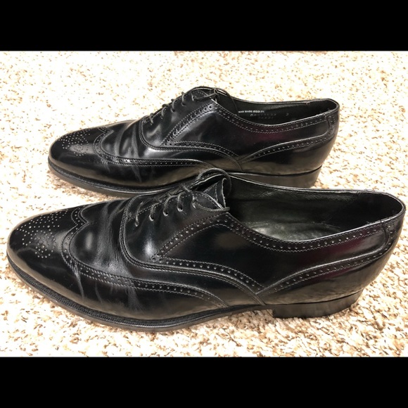 Bostonian wing tips - Picture 3 of 6